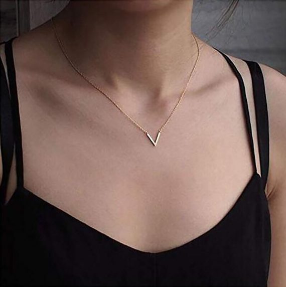 Simple Stainless Steel Letter V Necklace Women Girl Gold/Steel/Rose Gold  Alphabet Pendant Necklace Party Gife